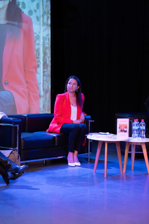 Lanzamiento Libro "Las Damas de Hierro" — fotografía 83