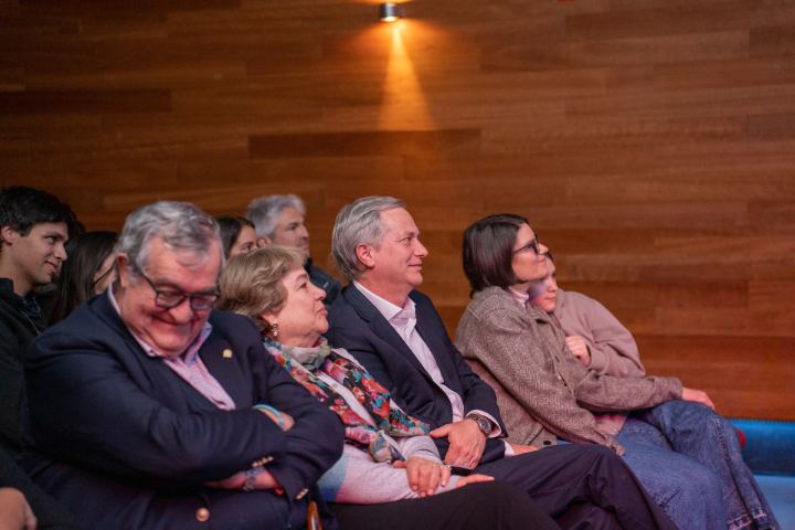 Lanzamiento Libro "Las Damas de Hierro" — fotografía 93
