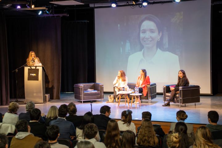 Lanzamiento Libro "Las Damas de Hierro" — fotografía 116