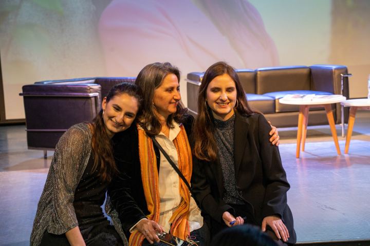 Lanzamiento Libro "Las Damas de Hierro" — fotografía 208