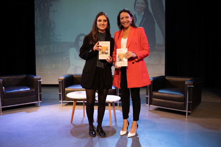 Lanzamiento Libro "Las Damas de Hierro" — fotografía 212